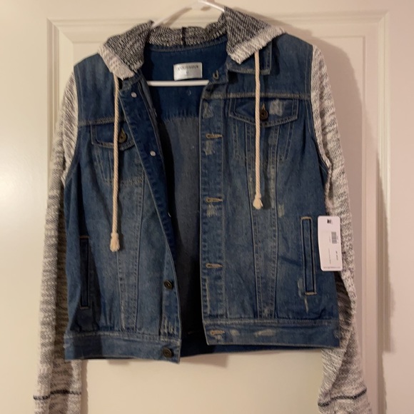 New jean jacket with cloth sleeves. Jacket has an attached hood. - Picture 3 of 3
